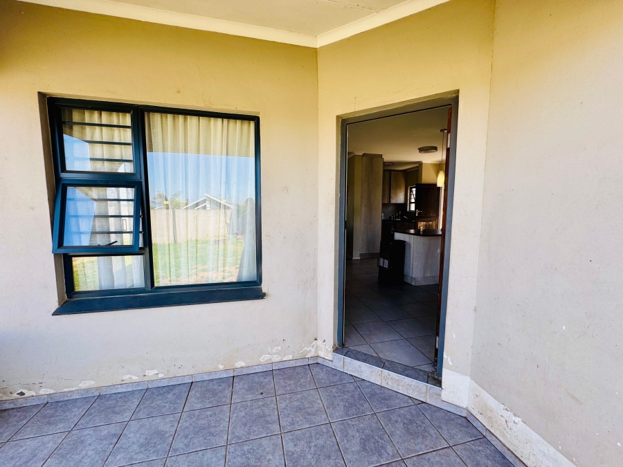 3 Bedroom Property for Sale in Gonubie Eastern Cape